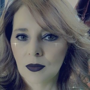 Meet your Posher, Jen